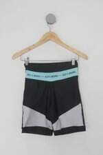 Shorts hardyn feminino preto com Recortes