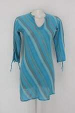 Vestido feminino azul estampado