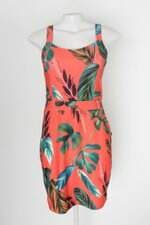Vestido feminino laranja estampado