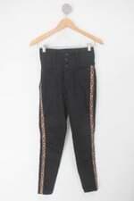 Calça de sarja spaço vagun feminina preta com Recortes