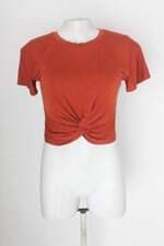 Blusa cropped feminina terracota