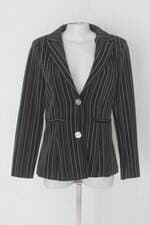 Blazer mamô feminino listrado com Ombreira