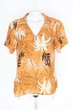 Blusa feminina estampada com Fenda