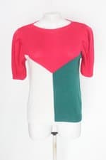 Blusa feminina estampada com Recortes