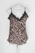 Regata feminina estampada com Renda