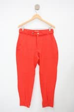 Calça de tecido costume feminina coral com Pregas