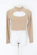 Blusa cropped feminina bege com Recortes