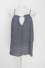 Blusa Renner feminina estampada com Sobreposição e Aplique