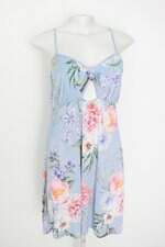 Blusa floral comfundo azul claro monthal feminina estampado