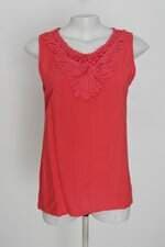 Blusa regata vermelha feminina com bordado