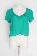 Blusa clockhouse feminina verde com Assimetria e Nervura