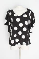 Blusa Espaço Retrô feminina estampada com Barra Mullet